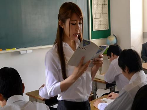 Hiếp Dâm Nữ Giáo Viên Azumi Kinoshita